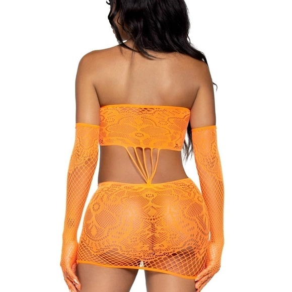 KISS Me More Lace Dress Set - Picture 3 of 7